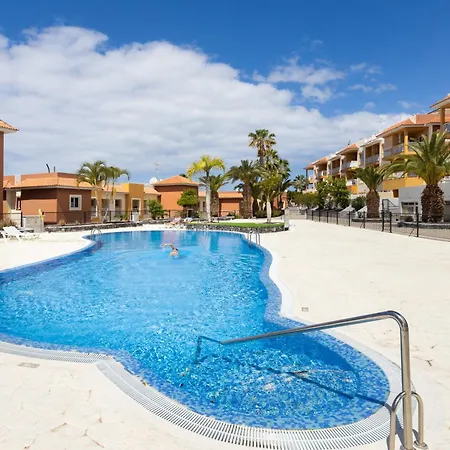 Adeje With Pool And Ocean View דירה *
